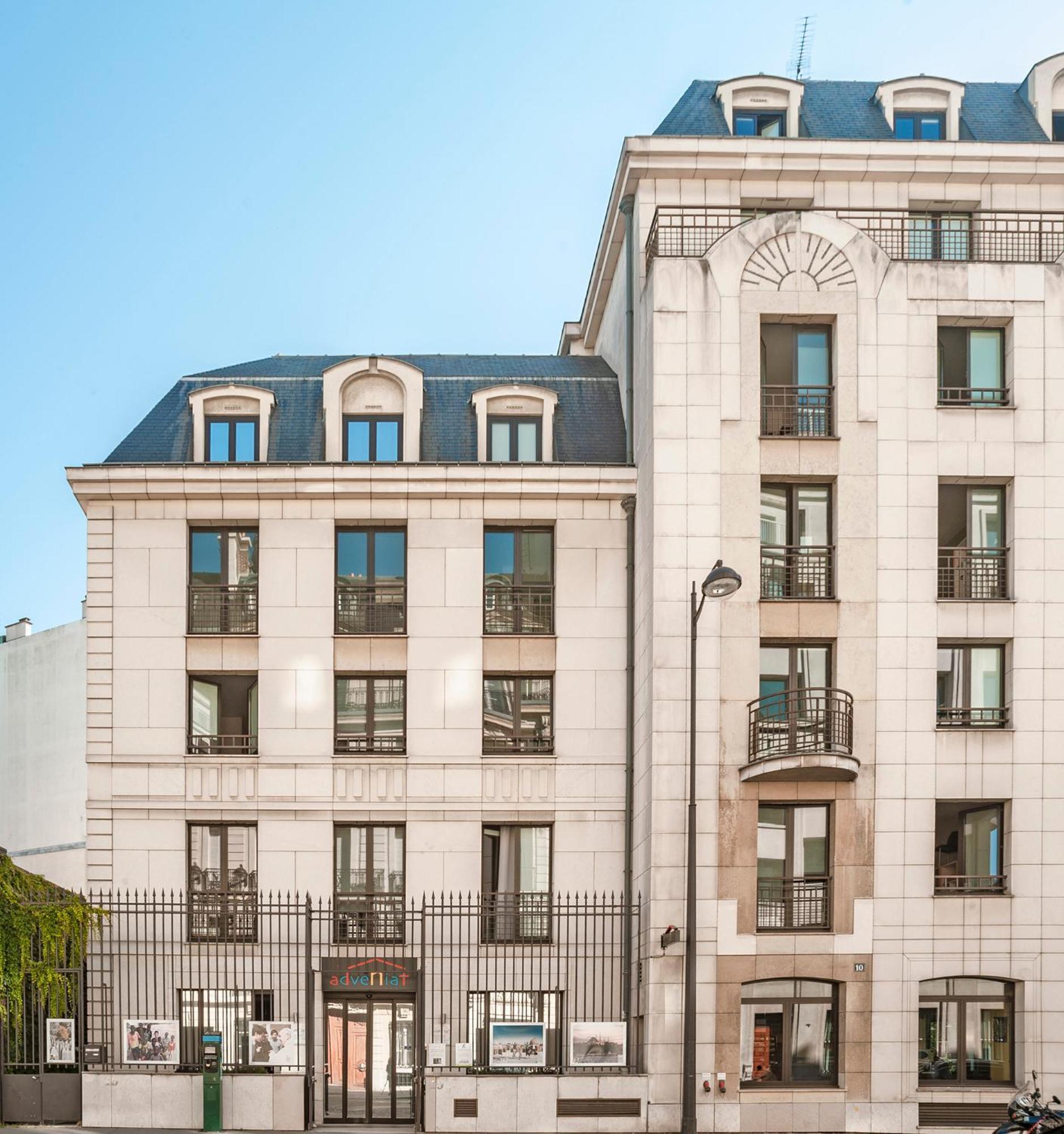 Adveniat Paris Hostel Exterior photo