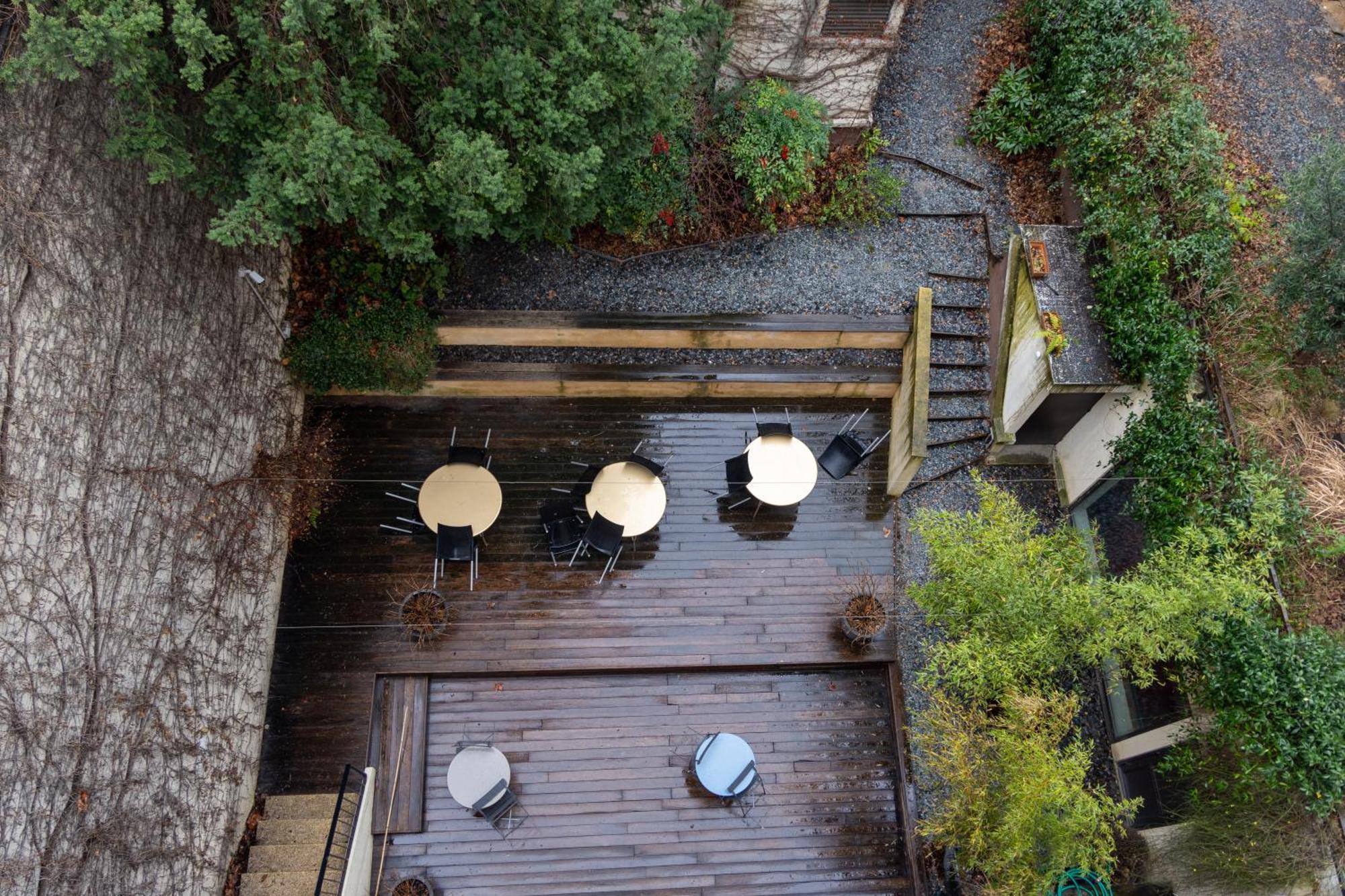 Adveniat Paris Hostel Exterior photo